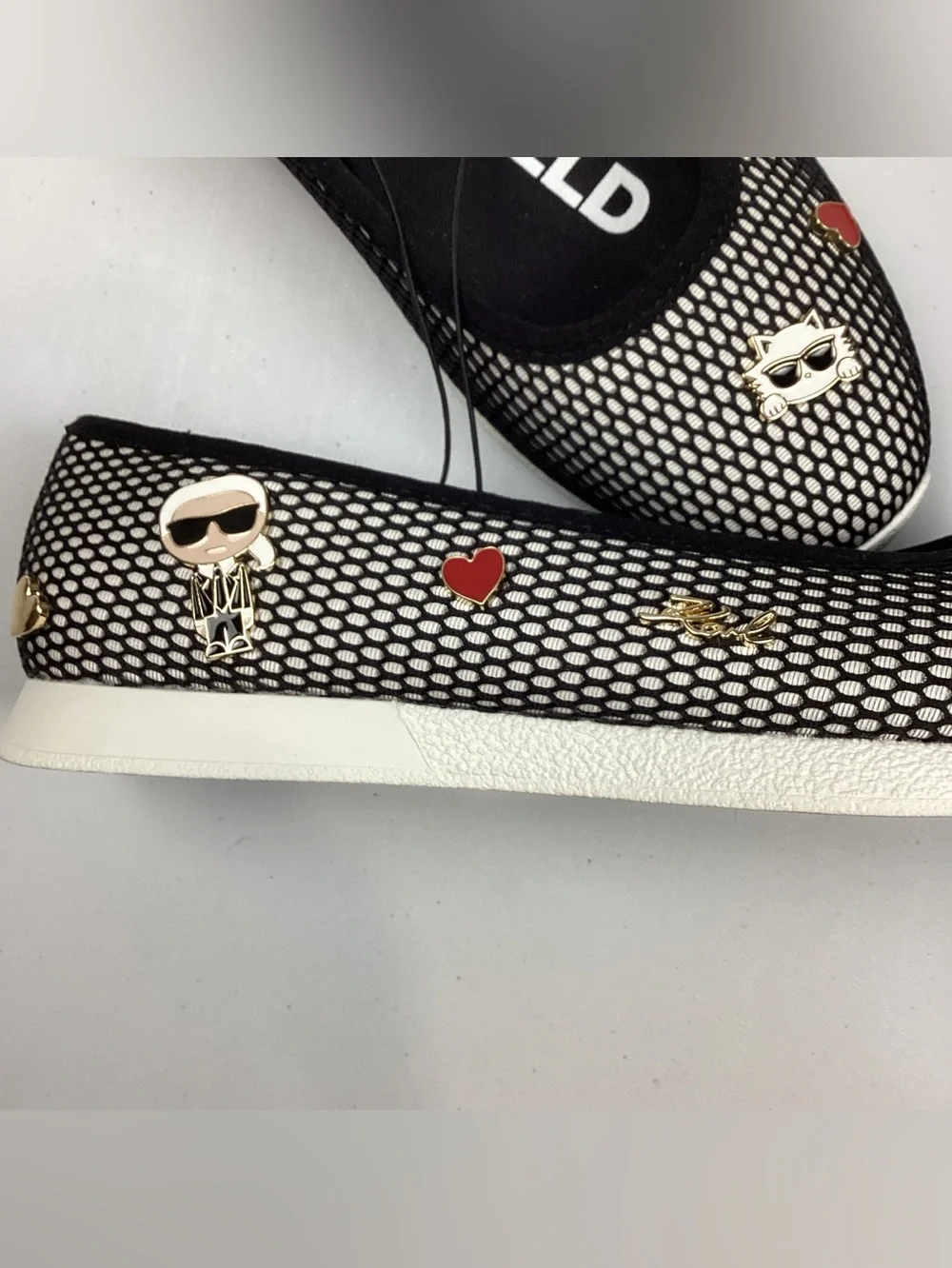Karl Lagerfeld Paris Maleia Mesh Ballet Flats Black White Charms Sz 8 KL268331 - Picture 4 of 9